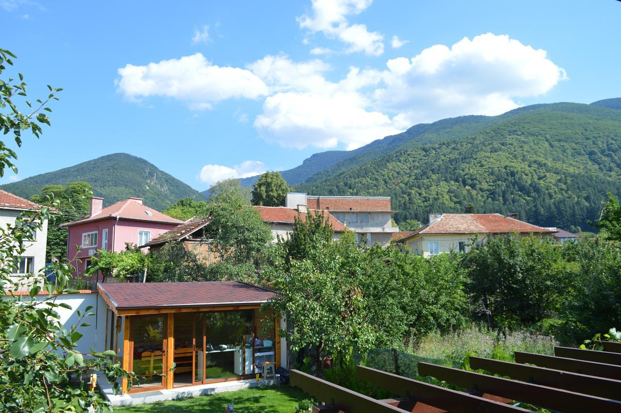 Guest House Vasilena Sapareva Banya Exterior foto